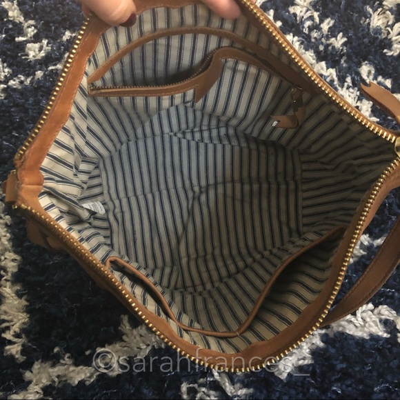 🚫SOLD🚫madewell • sutton hobo crossbody - Picture 6 of 6